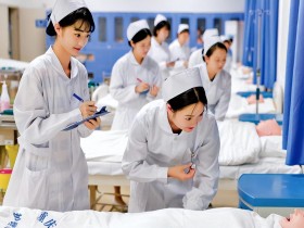 护士自考本科要什么条件谢谢(护理自考本科需要什么条件与要求)