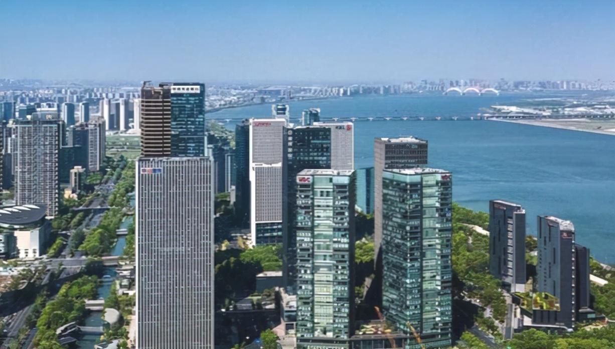 中国十大省会城市排名(最大省会城市排名)